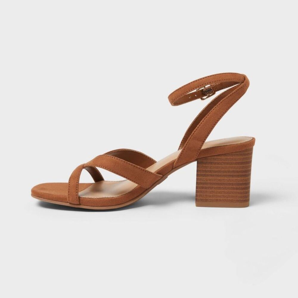 Universal Thread - Women's Quincy Block Heels - Universal Thread Cognac 6 - Picture 2 of 4